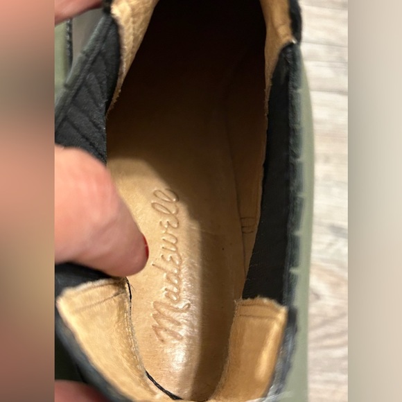 Madewell The Cleary Chelsea Boot In Leather - Women - Picture 3 of 6